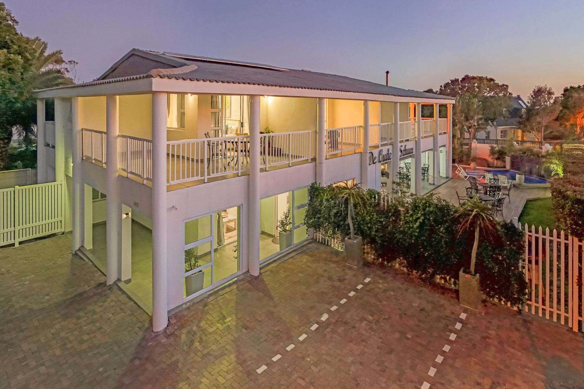 Oude Schuur Boutique Guesthouse Hermanus Exteriör bild